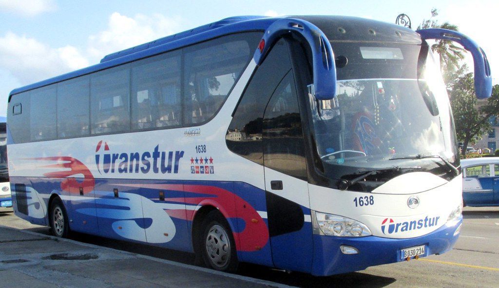 Transporte Regular.Ómnibus   La Habana - Santiago de Cuba